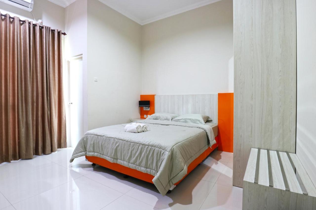 Velozip Kos Exclusive Apartment Surabaya Bagian luar foto