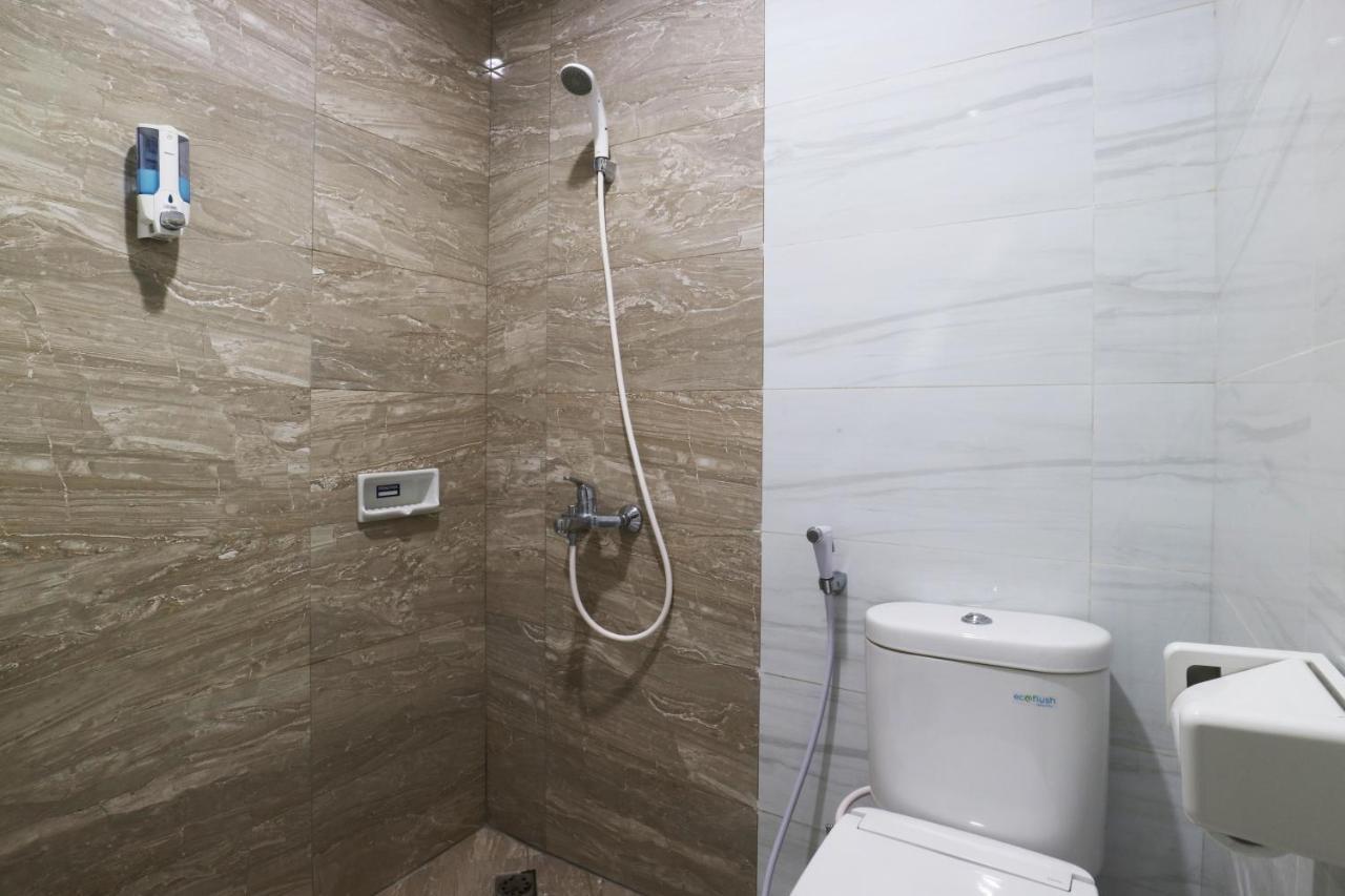 Velozip Kos Exclusive Apartment Surabaya Bagian luar foto